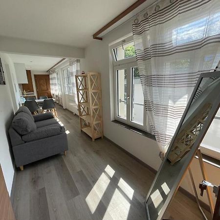 Moderne Einzigartige Wohnung In Altdorf Dış mekan fotoğraf