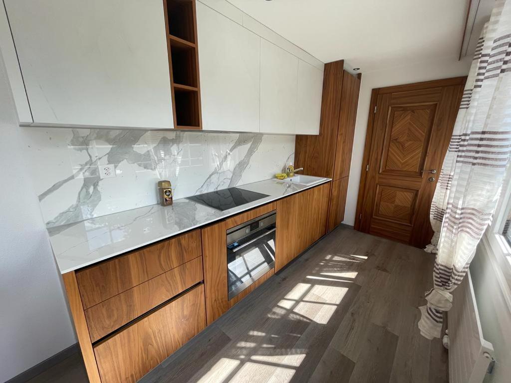 Moderne Einzigartige Wohnung In Altdorf Dış mekan fotoğraf